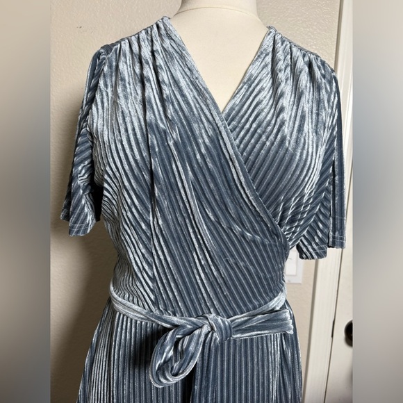 Elegant Simplee Plus, Steel Blue Ribbed Velour High Low Wrap Dress. Short Sleeve - Picture 15 of 16